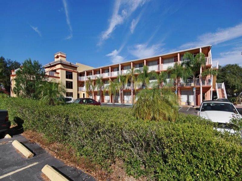 Howard Johnson By Wyndham Tropical Palms Kissimmee Esterno foto