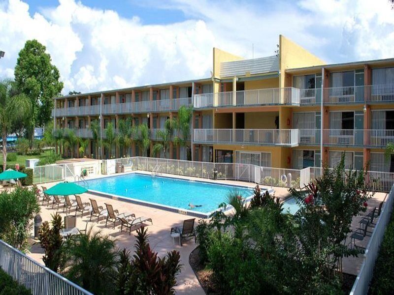 Howard Johnson By Wyndham Tropical Palms Kissimmee Esterno foto
